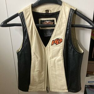 Harley-Davidson Black and Cream Zip-Up Vest